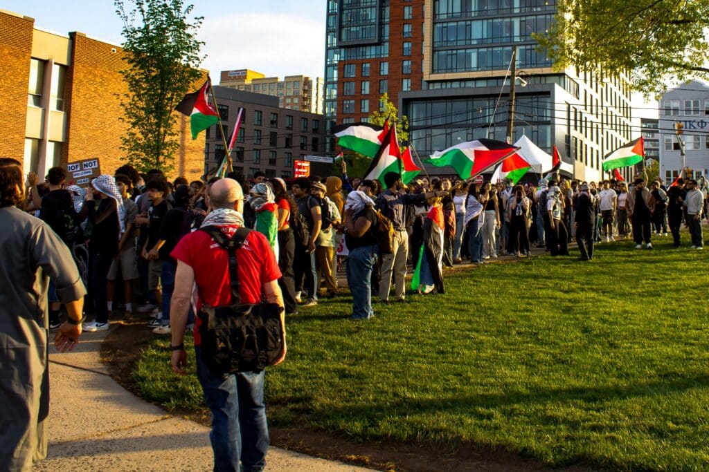 Idf Counter Protest 35 Cut